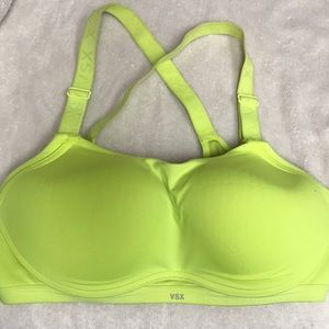Victoria Secret Sports Bra-36C